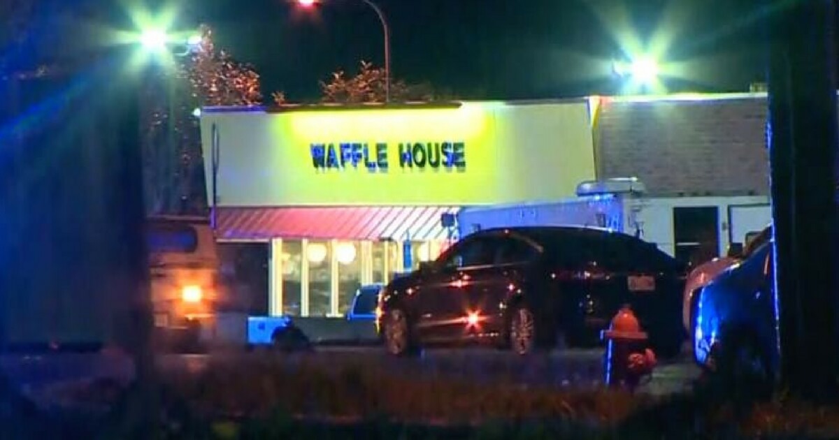 Gunman Opens Fire at Waffle House Killing 4, Suspect Still At Large