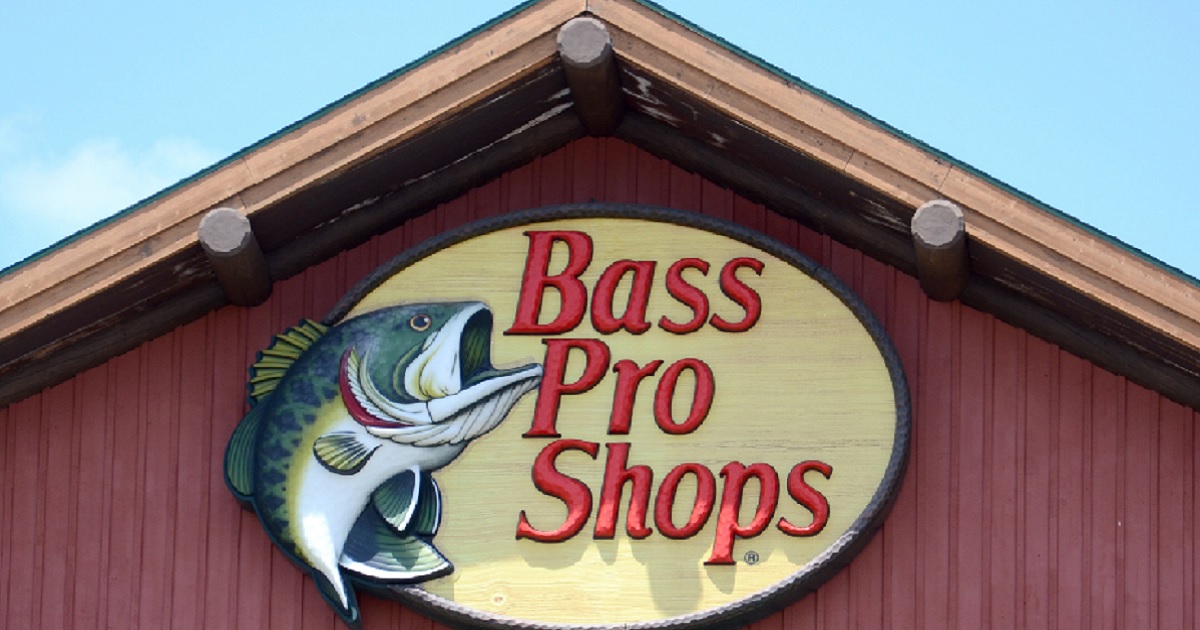 Bass Pro Shops Pulls ‘Trail of Tears’ Rifle After Picture Sparks Outrage
