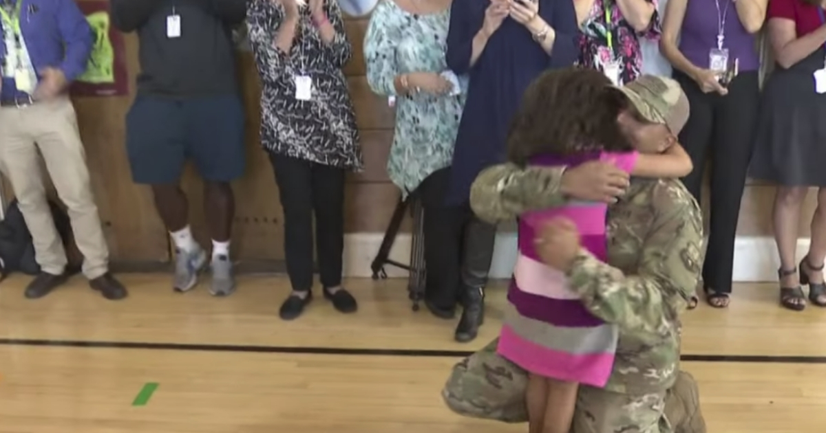 Military Dad Surprises Daughter