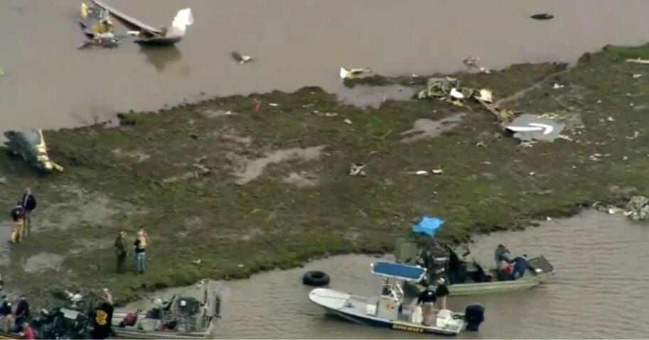 Boeing 767 Cargo Jetliner Crashes in Texas, No Survivors