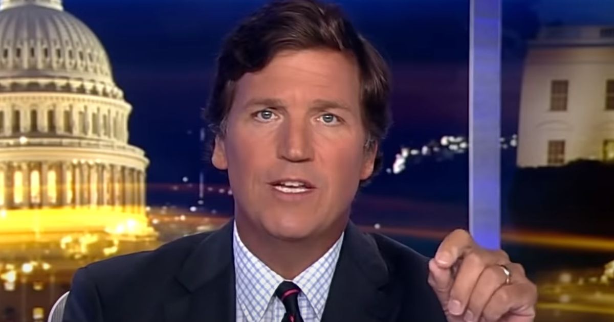 Tucker Carlson talks about police killings of African-Americans on Fox News.