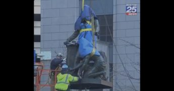 The Emancipation Group statue being removed from a Boston park in December 2020.