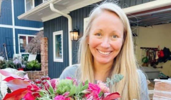 Ashley Manning, a florist in Charlotte, North Carolina, started the "Valentine's Day Widow Outreach" in 2021 by asking Instagram followers the names and addresses of widows they knew. This Valentine's Day she delivered 123 arrangements.