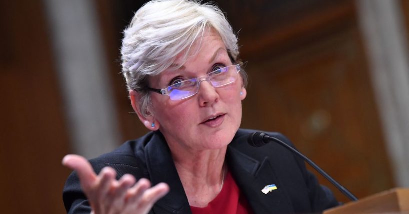 Jennifer-Granholm-817x429.jpg