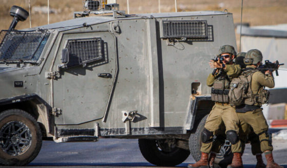 Israeli security forces conduct a search operation following a shooting attack in the West Bank village of Salem, near Nablus, on October 2, 2022. Photo by Nasser Ishtayeh/Flash90