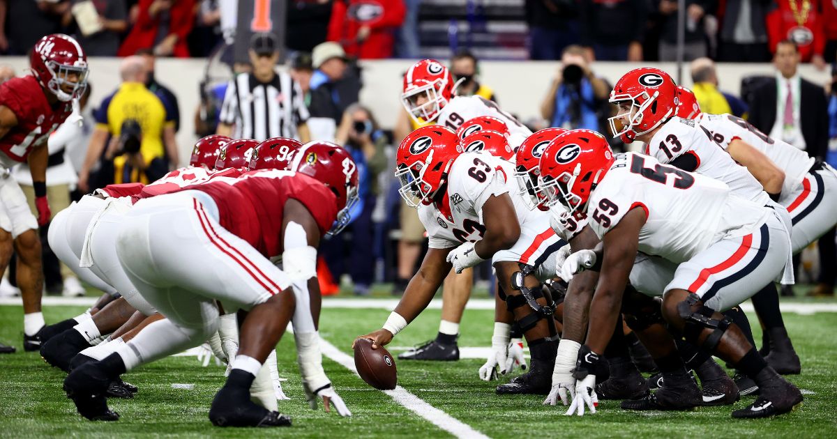 The Georgia offense faces off against the Alabama defense in the College Football Playoff championship game at Lucas Oil Stadium in Indianapolis on Jan. 10.