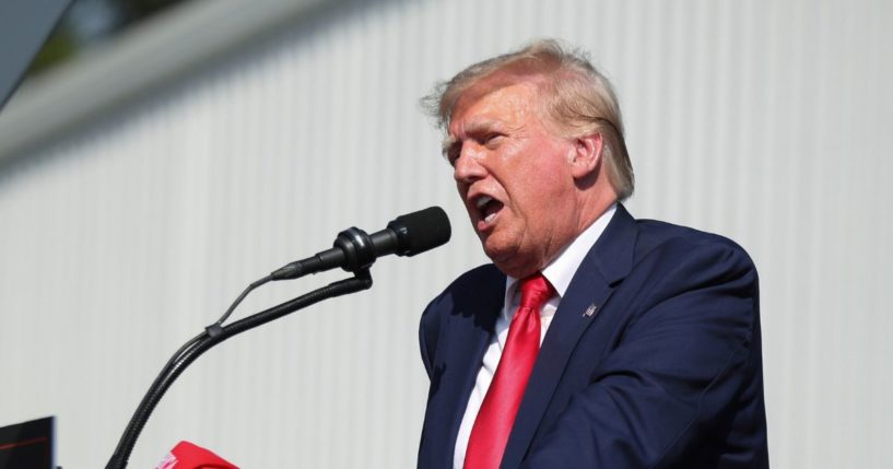 Donald Trump speaking at a South Carolina rally