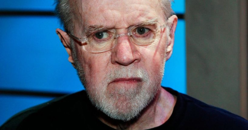 George Carlin arrives for his performance at the Wheeler Opera House in Aspen, Colorado, on Feb. 28, 2007.