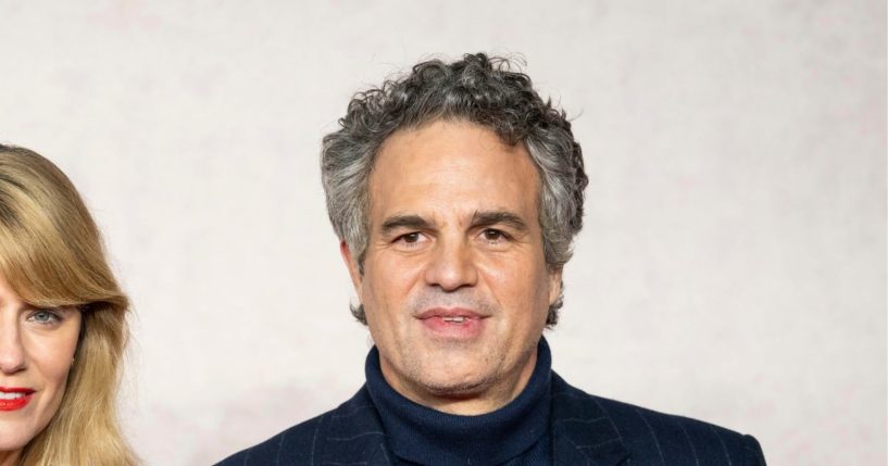 Mark Ruffalo posing for photographers