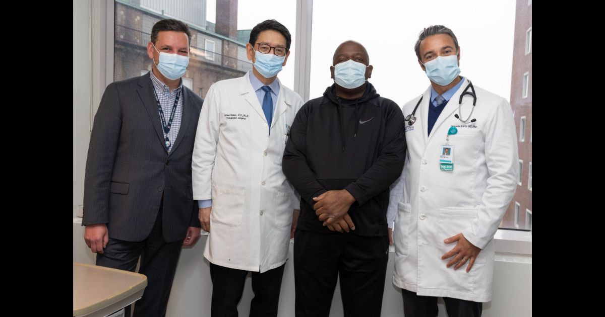 This X screen shot shows Rick Slayman alongside medical professionals. Slayman became the first person to receive a pig kidney transplant, and passed away a few months after the operation.