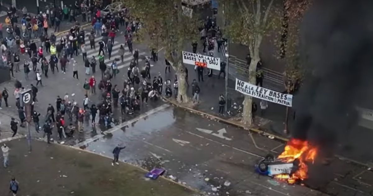 Watch: Clashes Erupt Outside Argentina’s Parliament After Senate Passes President Milei’s Libertarian Reforms