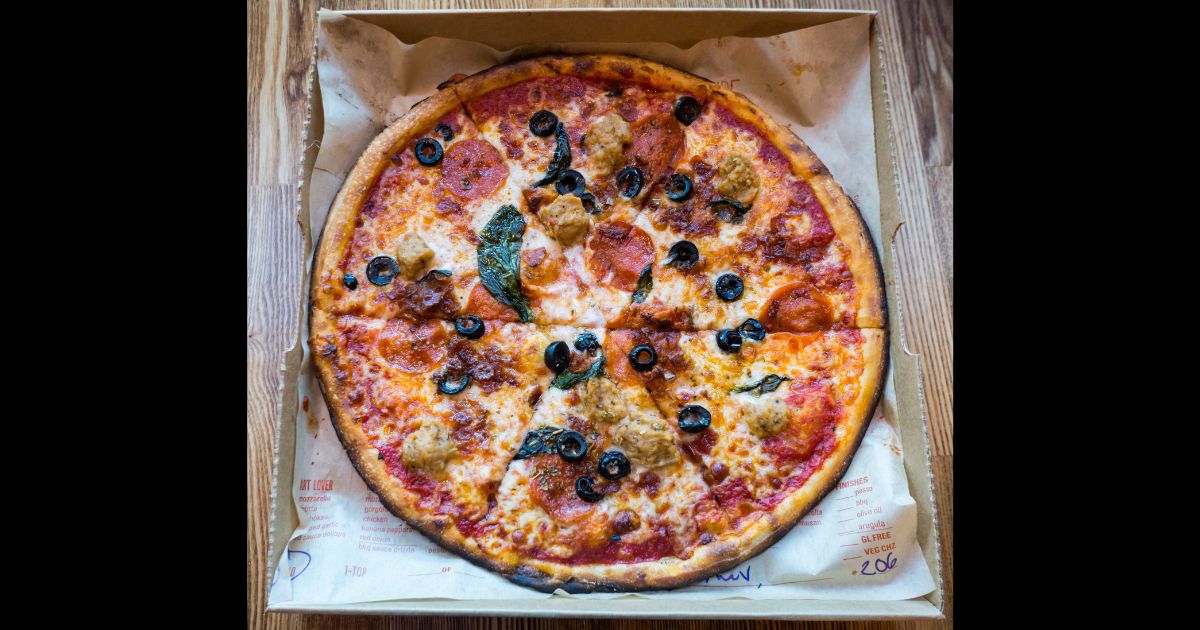 California’s Exodus Persists: Major Pizza Chain Moves to Georgia