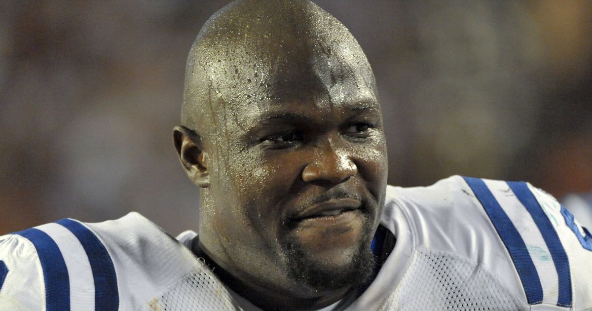 Former NFL Player Daniel Muir Taken Into Custody After His Missing Son Is Located by Police