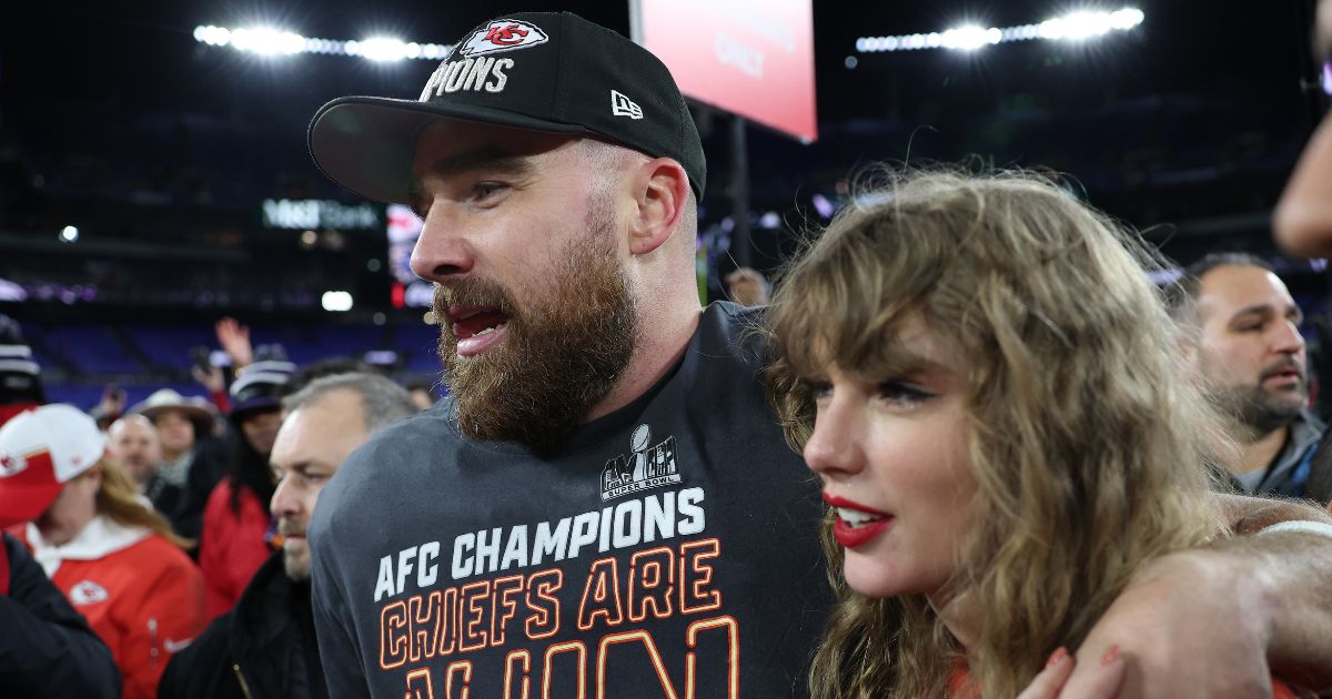 Taylor Swift Gives NFL Fans Terrible News for Upcoming Season, And It Involves Travis Kelce – ‘Very Serious’