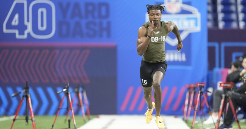 Oregon defensive back Khyree Jackson runs the 40-yard dash at the NFL football scouting combine, in Indianapolis on March 1.