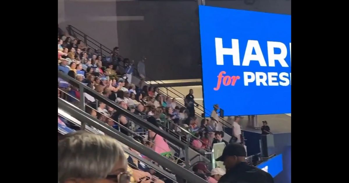 Watch: Crowd Was ‘Electric’ for Kamala Harris – Until She Started Speaking