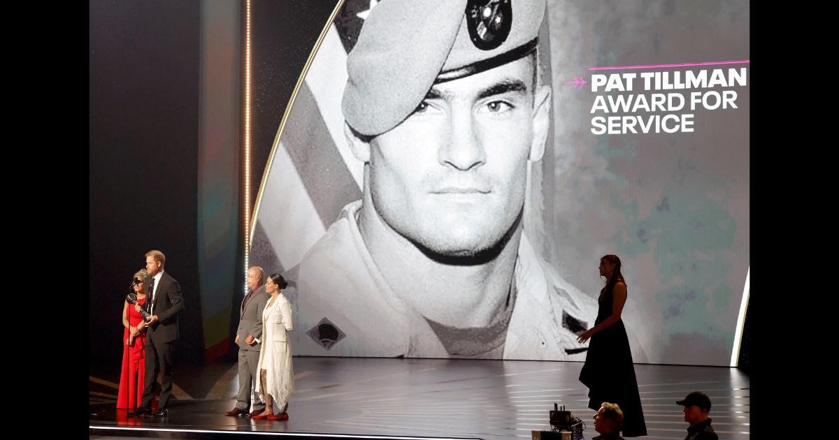 Prince Harry Ignores People Angry Over Pat Tillman Award Nomination, Accepts It Anyway at 2024 ESPYs