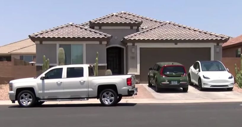 This YouTube screen shot shows a segment from KOLD-TV, where it discussed a hot car death in the Marana suburb of Tucson, Arizona.