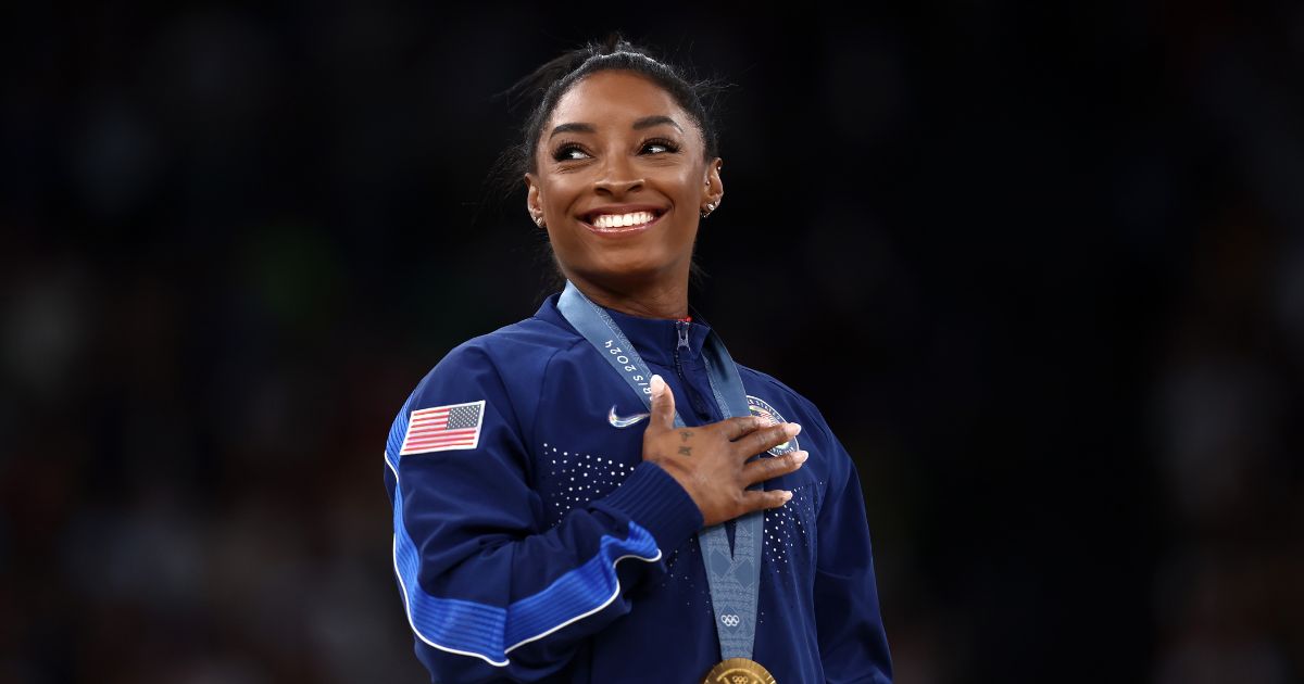 Simone Biles Suffers Costly Balance Beam Fall, Misses Out on Medal