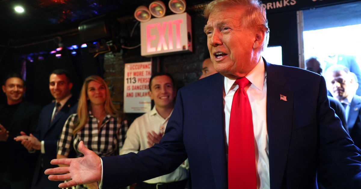 Former President Donald Trump visits a cryptocurrency-themed New York City bar, called Pubkey, and paid in cryptocurrency on Wednesday.