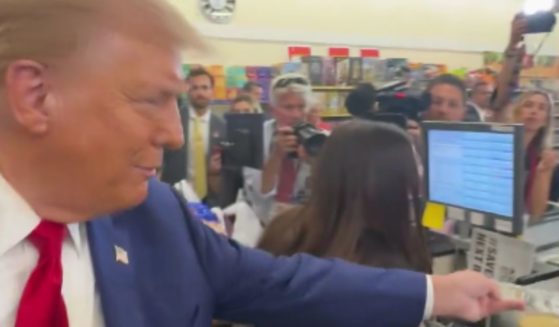 On Monday, while on an outing in Kittanning, Pennsylvania, former President Donald Trump, left, helped a mother of 3 pay for her groceries.