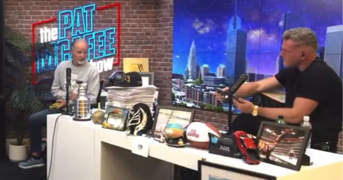 Watch: Former NFL Coach Stuns ESPN Host Live on Air, Pushes Commanders to Change Back to the Redskins