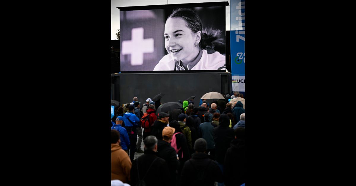 A moment of silence is held for Swiss Muriel Furrer, who died after a crash yesterday, after the U23 Men road race at the 2024 UCI Road and Para-Cycling Road World Championships, Friday 27 September 2024, in Zurich, Switzerland. The Worlds are taking place from 21 to 29 September.