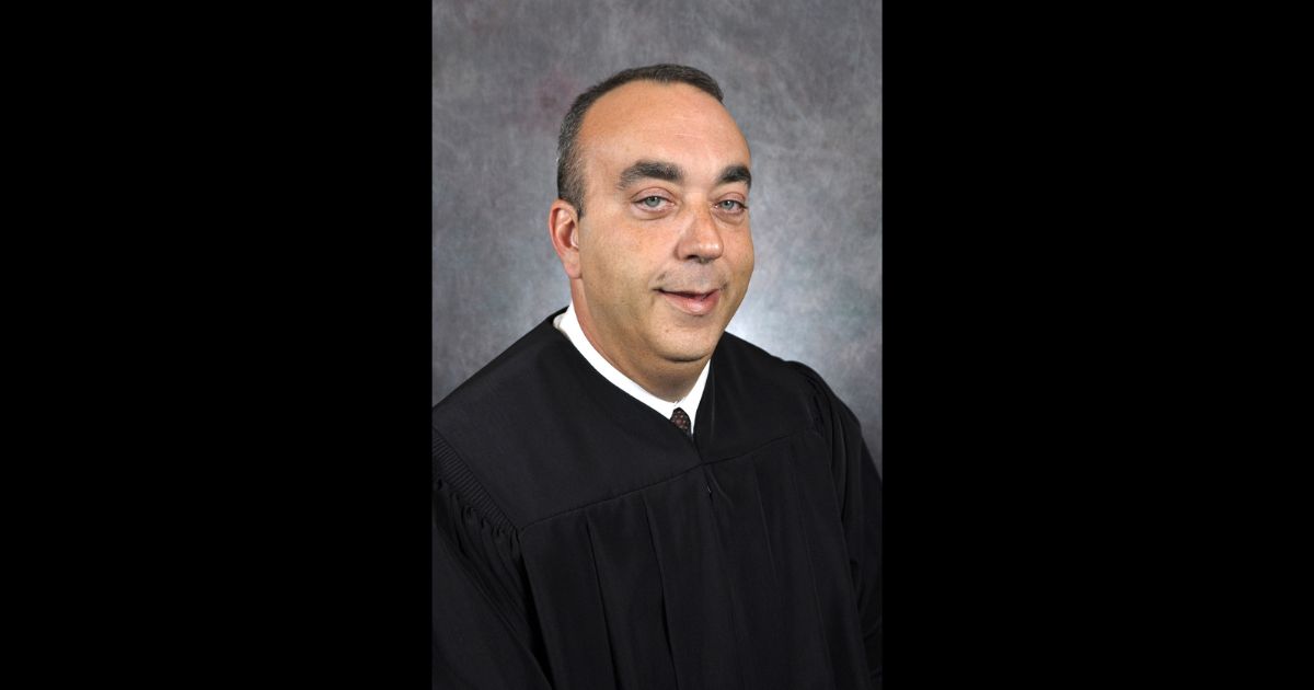 Kentucky Judge Allegedly Shot Dead in His Chambers By Sheriff After Heated Argument