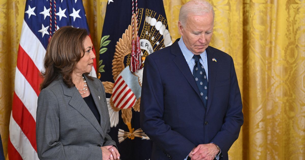 Dem Insider Says ‘We Gotta Lock Joe Up’ After Biden Miscue Threatens to Hurt Harris: Report