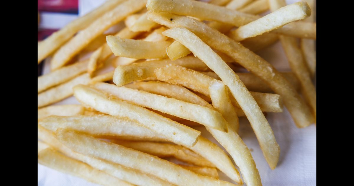 America’s Biggest French Fry Supplier Forced to Make Significant Cuts as Inflation Takes a Toll