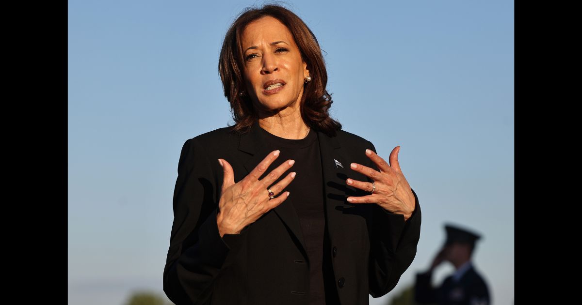 Top Dem Minds Are Freaking Out About Kamala