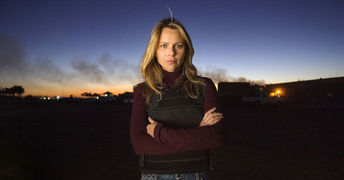 Journalist Lara Logan, formerly of CBS News, appears in Camp Victory in Baghdad, Iraq November 17, 2006.