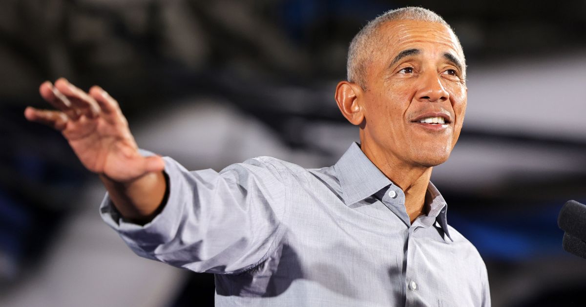 Obama’s Jab at Trump’s Mental Acuity Backfires After Desperate Joke Exposes Democrat Hypocrisy