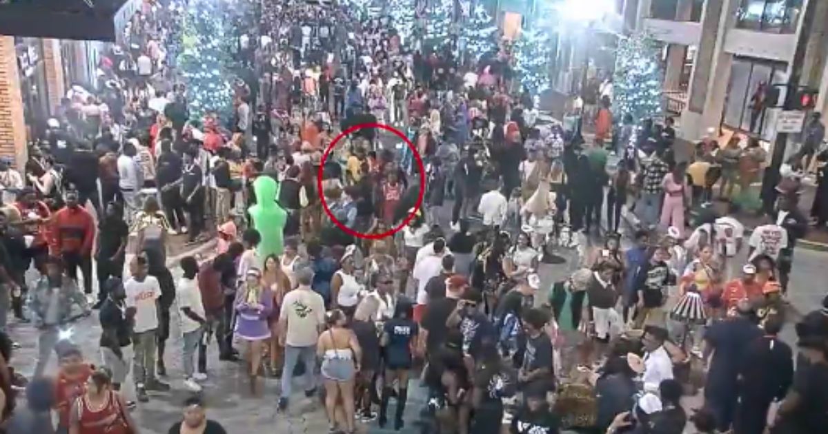 Orlando Halloween Celebration Turns Deadly When Shooting Breaks Out – Dramatic Video Catches Police Heroics