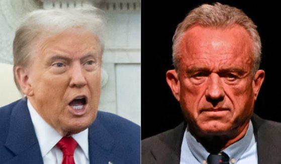 According to a report, Robert Kennedy Jr., right, "laid in to" President-elect Donald Trump, left, over his diet, but watching the video, it's clear that is not the case.