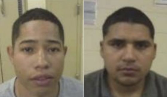 Tren de Aragua gang members Carlos Luis Zambrano Bolivar, left, and Jhonatan Nahin Toro Gonzalez, right, were apprehended in Colorado on Sept. 26 and are wanted for capital murder and aggravated kidnapping in Texas.