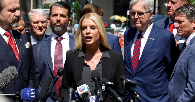 Former Florida Attorney General Pam Bondi (C) speaks during a press conference while on a break from former U.S. President Donald Trump's hush money trial outside Manhattan Criminal Court on May 21, 2024 in New York City.