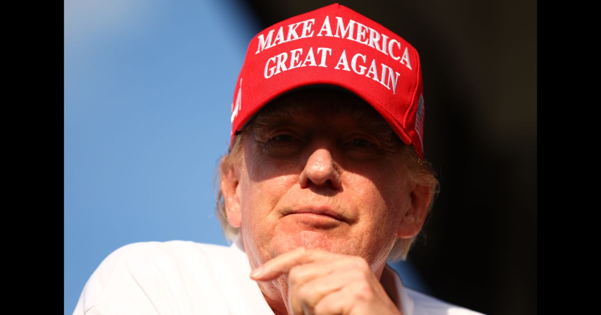 ‘Americas Grandpa’: Trump Puts Smile on Little Girl’s Face During Heartfelt Interaction