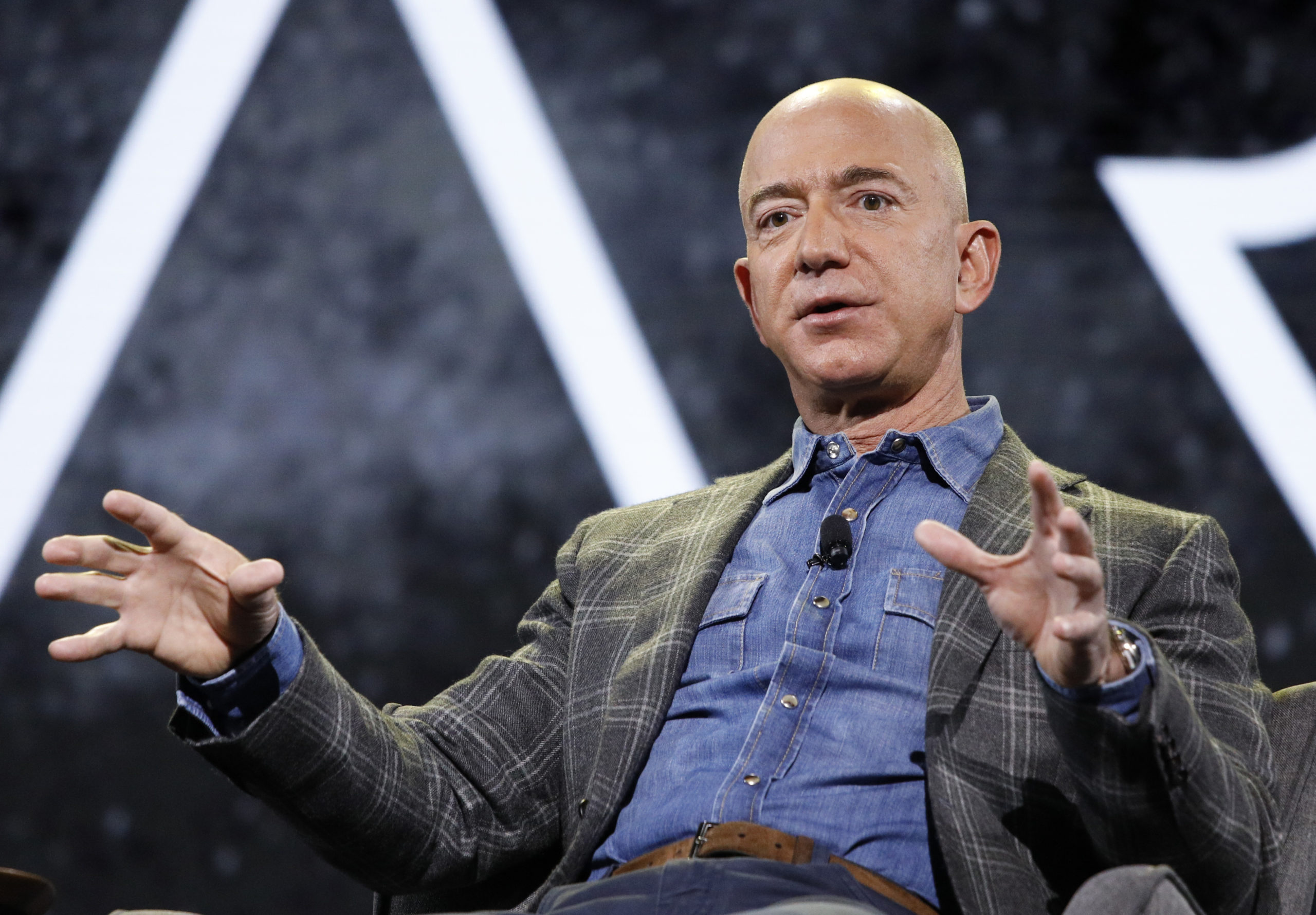 Jeff Bezos ‘Optimistic’ About Trump’s Second Term, Declares ‘I’m Going to Help Him’