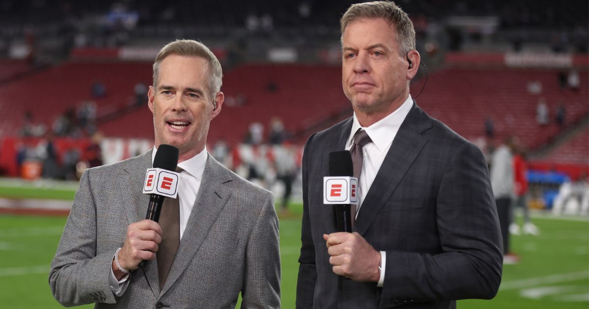 Fans Immediately Spot Something Wrong with Troy Aikman on ‘MNF’: ‘Look at His Eyes’