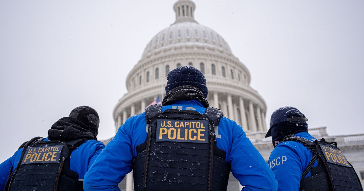 Capitol Police Arrest Suspicious ‘Man Who Could Have Been a Danger’ While Trump Was Meeting with Senators