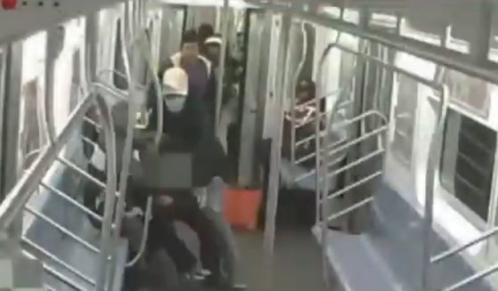 A scuffle breaks out on a New York City subway, leading to the stabbing death of one man.