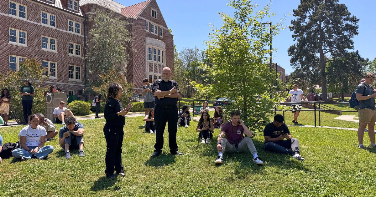 University Shooting Rocks Florida, Multiple Deaths and Shooters Reported