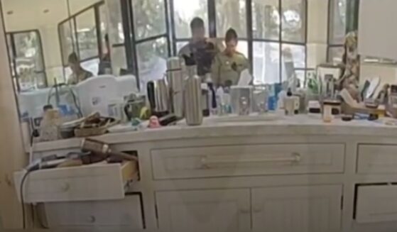 New body camera video shows the police at the scene of Gene Hackman and Betsy Arakawa's deaths.