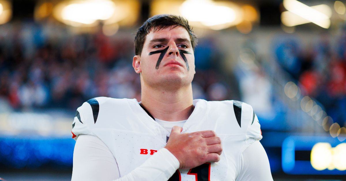 Incredible: NFL All-Pro Leads ESPN Personalities in an On-Air Prayer