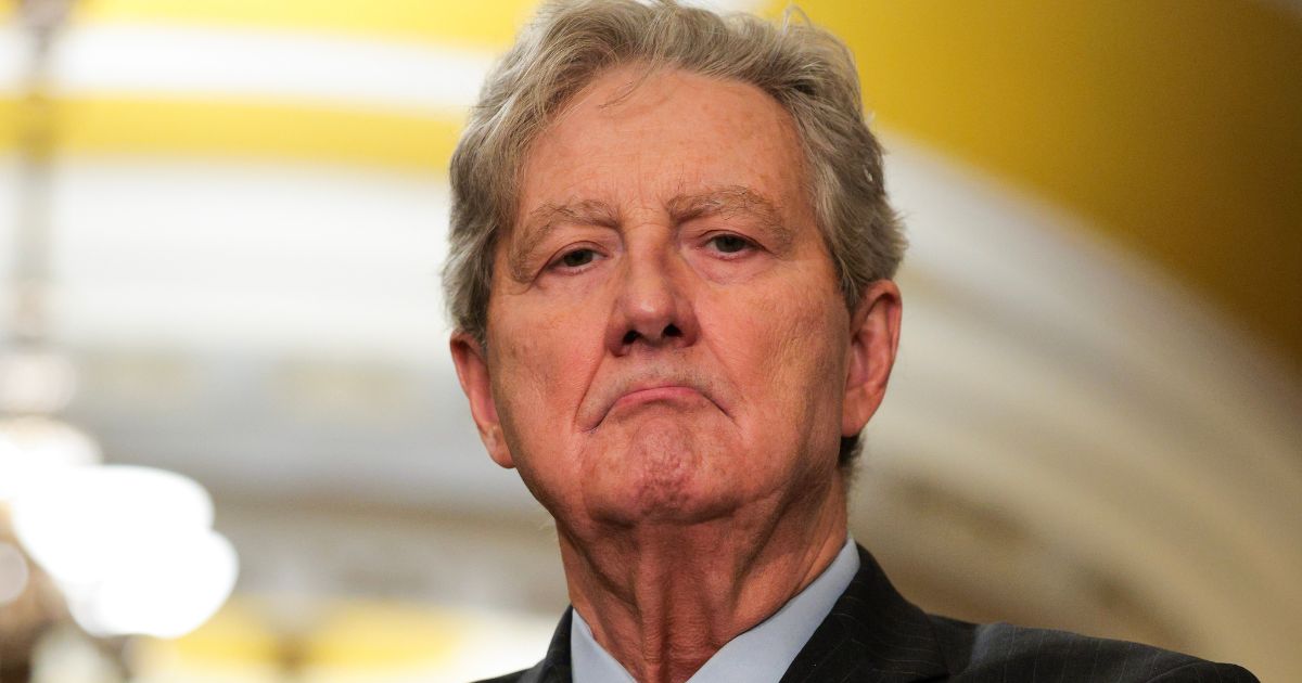 Watch: Sen. Kennedy Hits AOC with Scorching ‘Shampoo’ Insult – Did He Go Too Far?