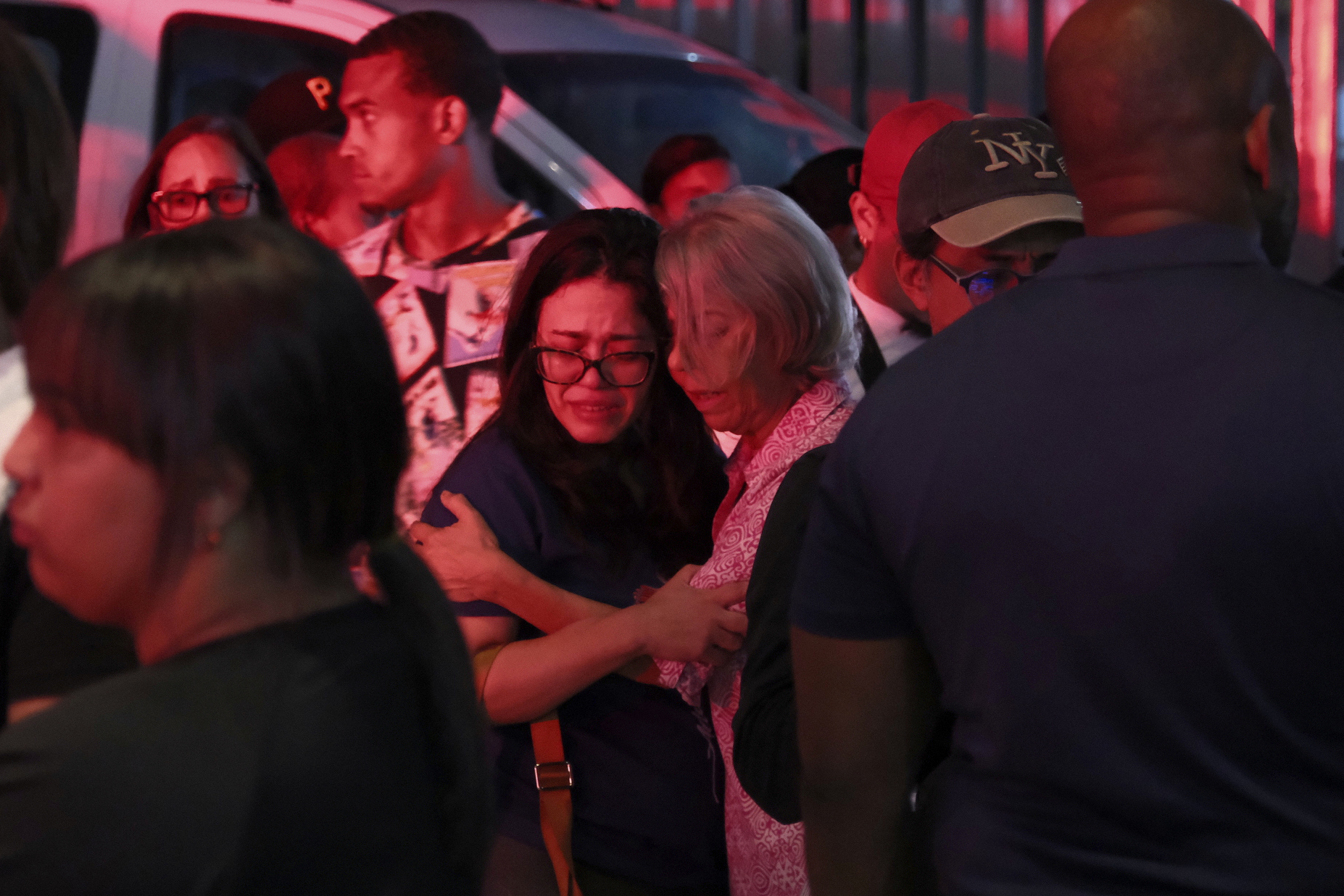 Packed Club Collapses During Concert – Former MLB Player Among the 124 People Killed